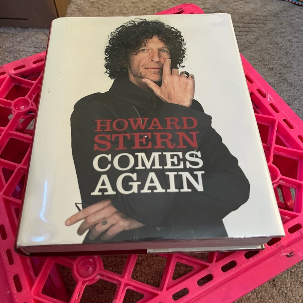 HOWARD STERN Comes Again hardcover book